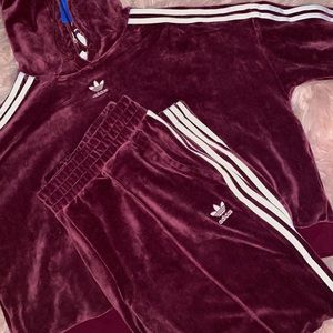 Adidas Sweatsuit